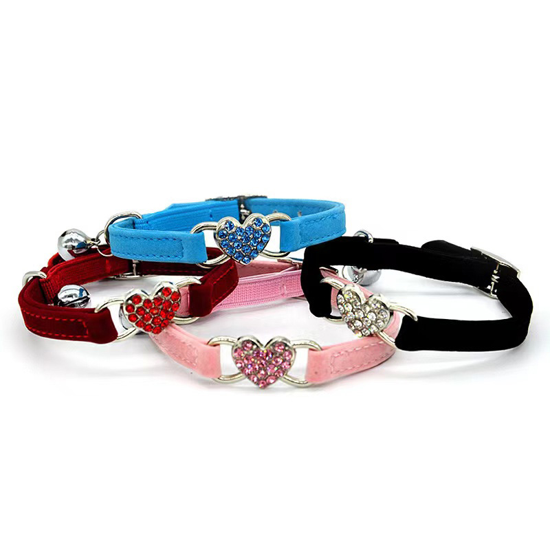 Cat's Diamond-Studded Bell Collar